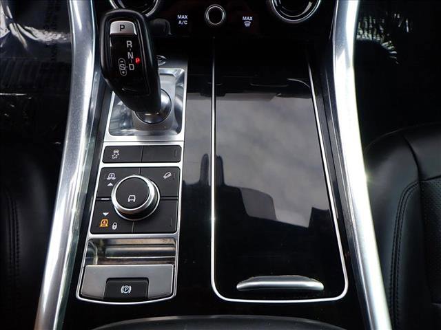 Used 2019 Land Rover Range Rover Sport HSE image 23