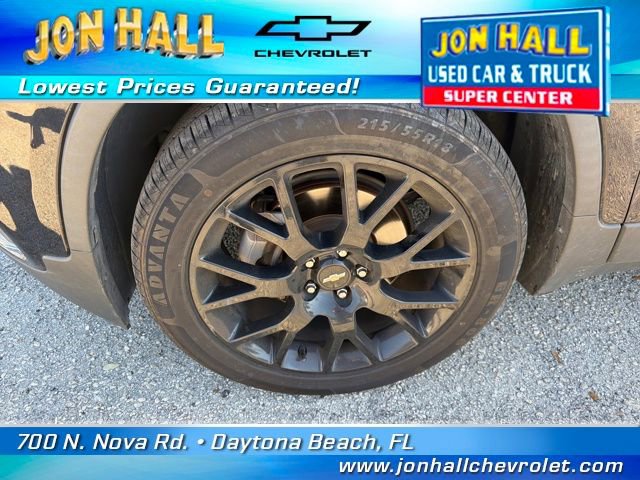 Used 2021 Chevrolet Trax LT w/ Sport Edition image 15