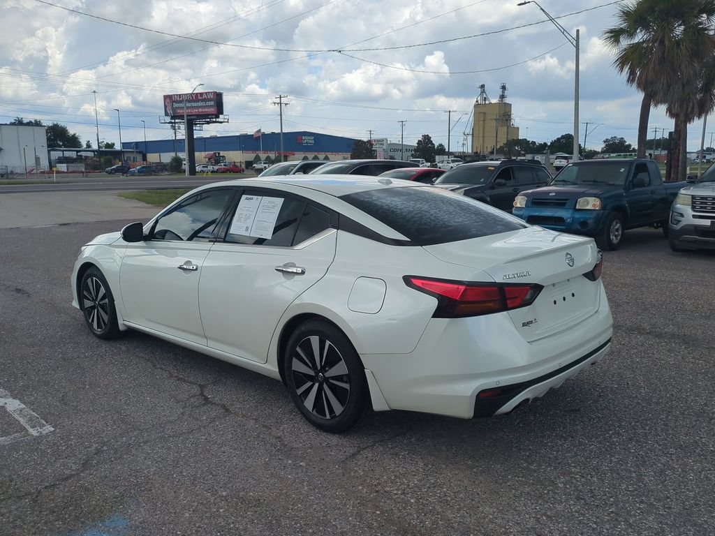 Used 2019 Nissan Altima 2.5 SV FWD image 7