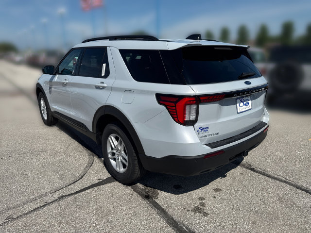 New 2026 Ford Explorer Active AWD/4WD image 9