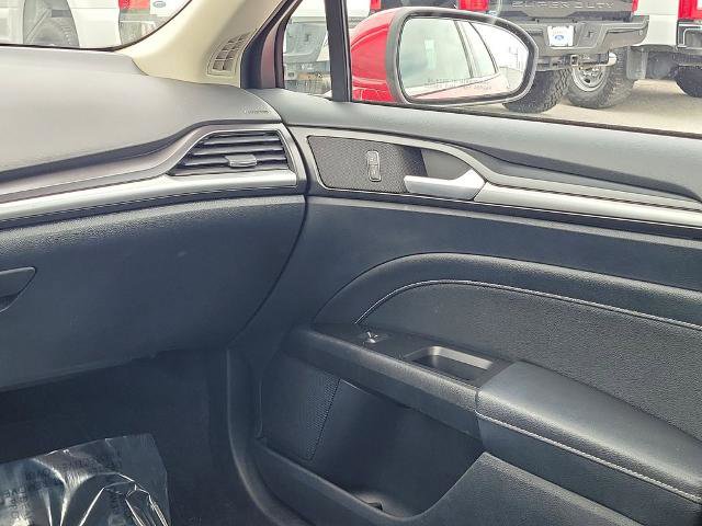 Certified 2020 Ford Fusion Titanium FWD image 15