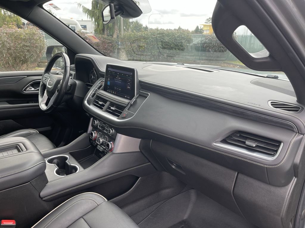 Used 2021 GMC Yukon SLT w/ SLT Premium Package image 29