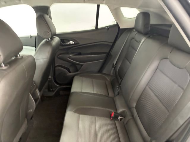 Used 2024 Chevrolet Trax LT image 18