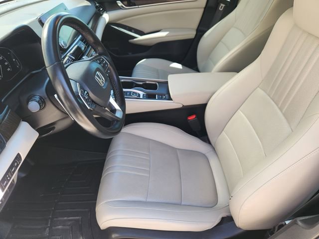 Used 2022 Honda Accord Touring image 14