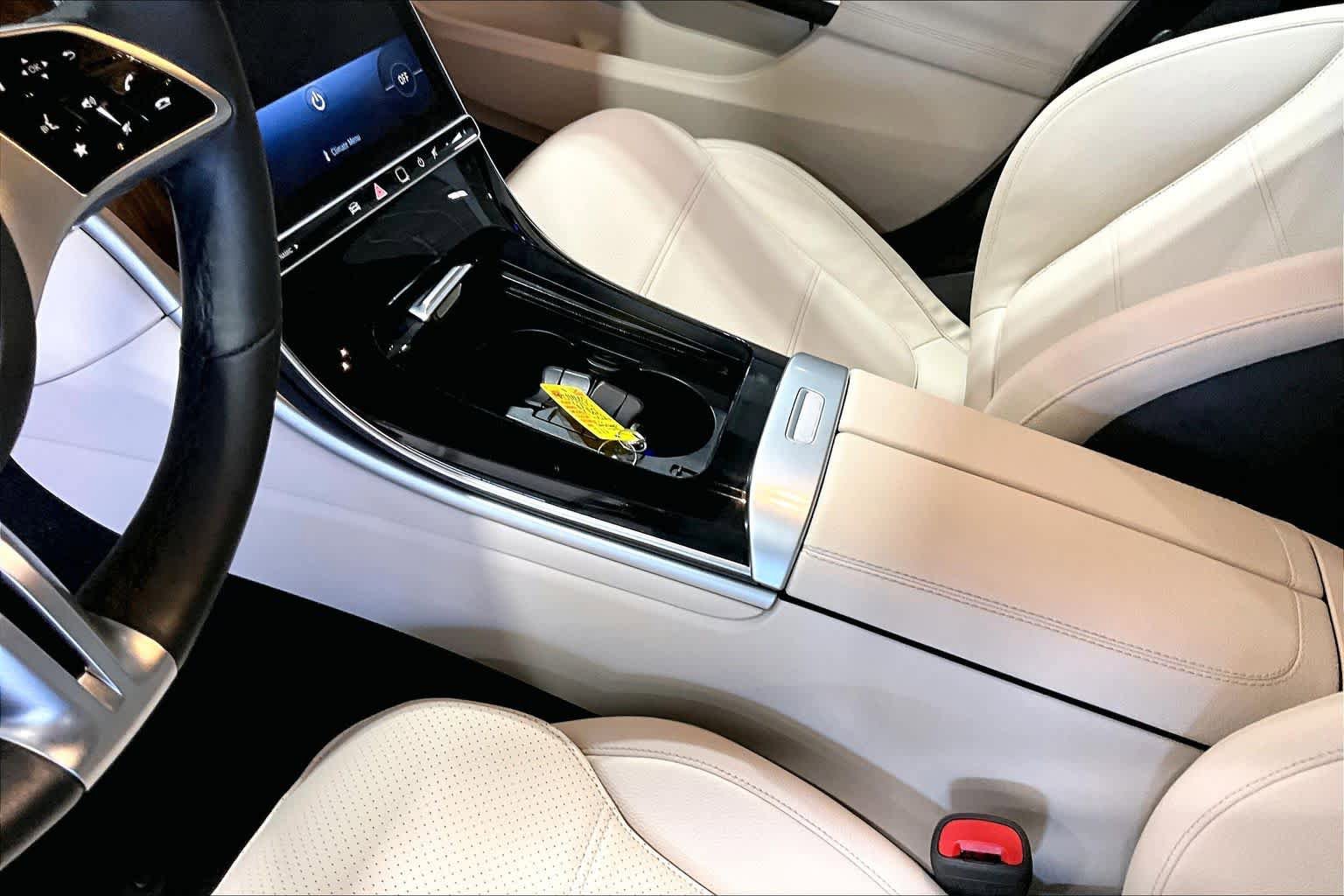 Used 2023 Mercedes-Benz C 300 4MATIC Sedan image 17