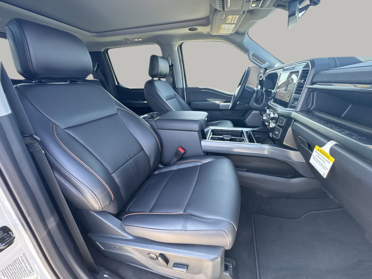 New 2025 Ford F250 Lariat w/ Lariat Ultimate Package image 39