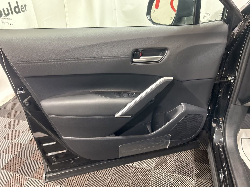 Used 2026 Toyota Corolla Cross XLE w/ Convenience Package image 21