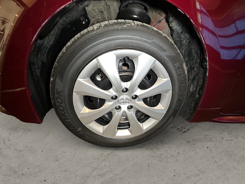 Certified 2025 Toyota Corolla LE FWD image 14