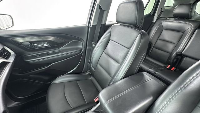 Used 2024 GMC Terrain SLT image 13