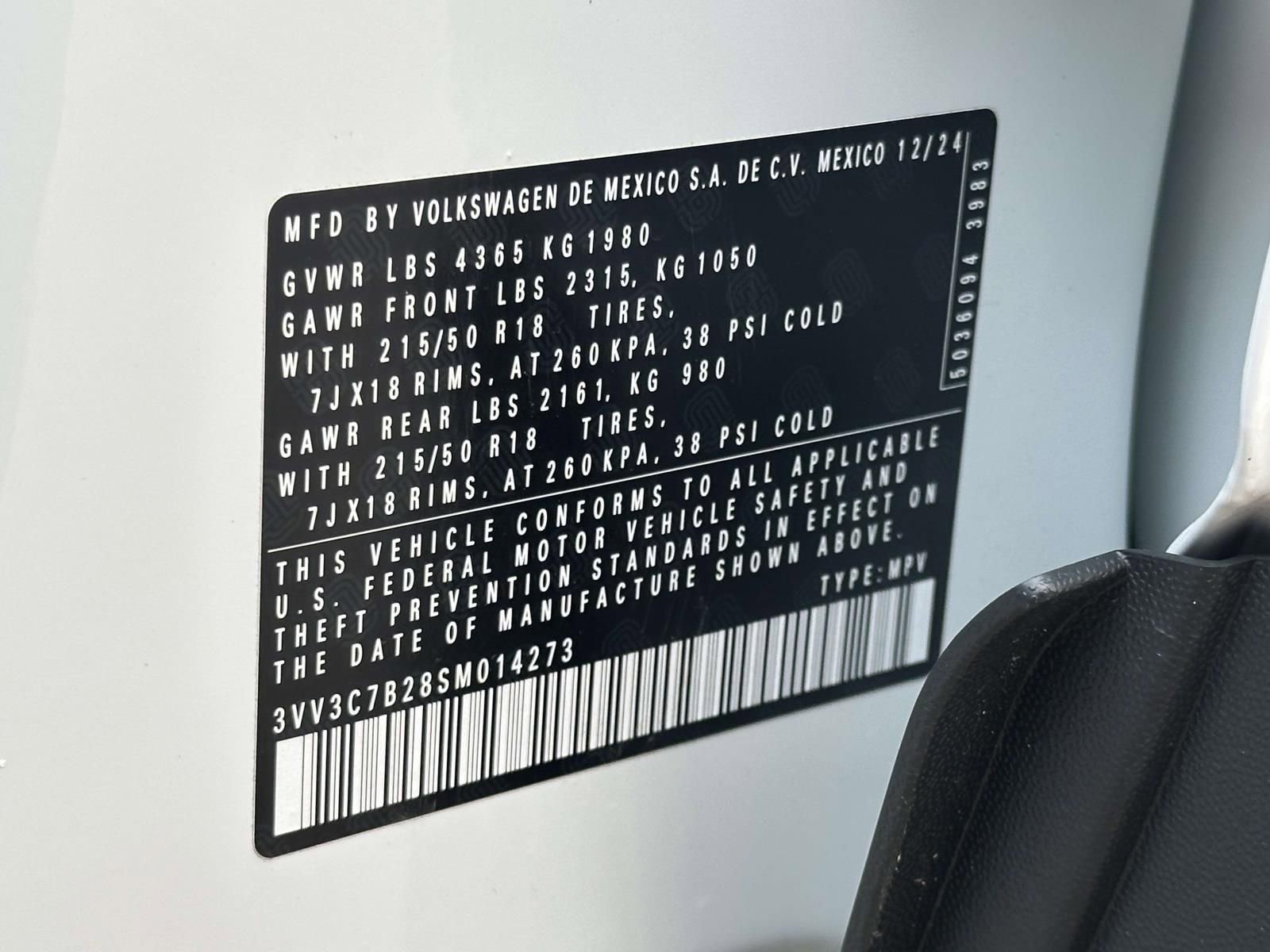 Used 2025 Volkswagen Taos SE FWD image 26