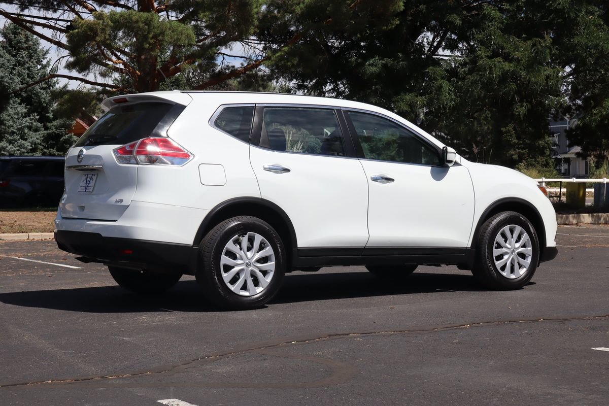 Used 2015 Nissan Rogue S AWD/4WD image 5