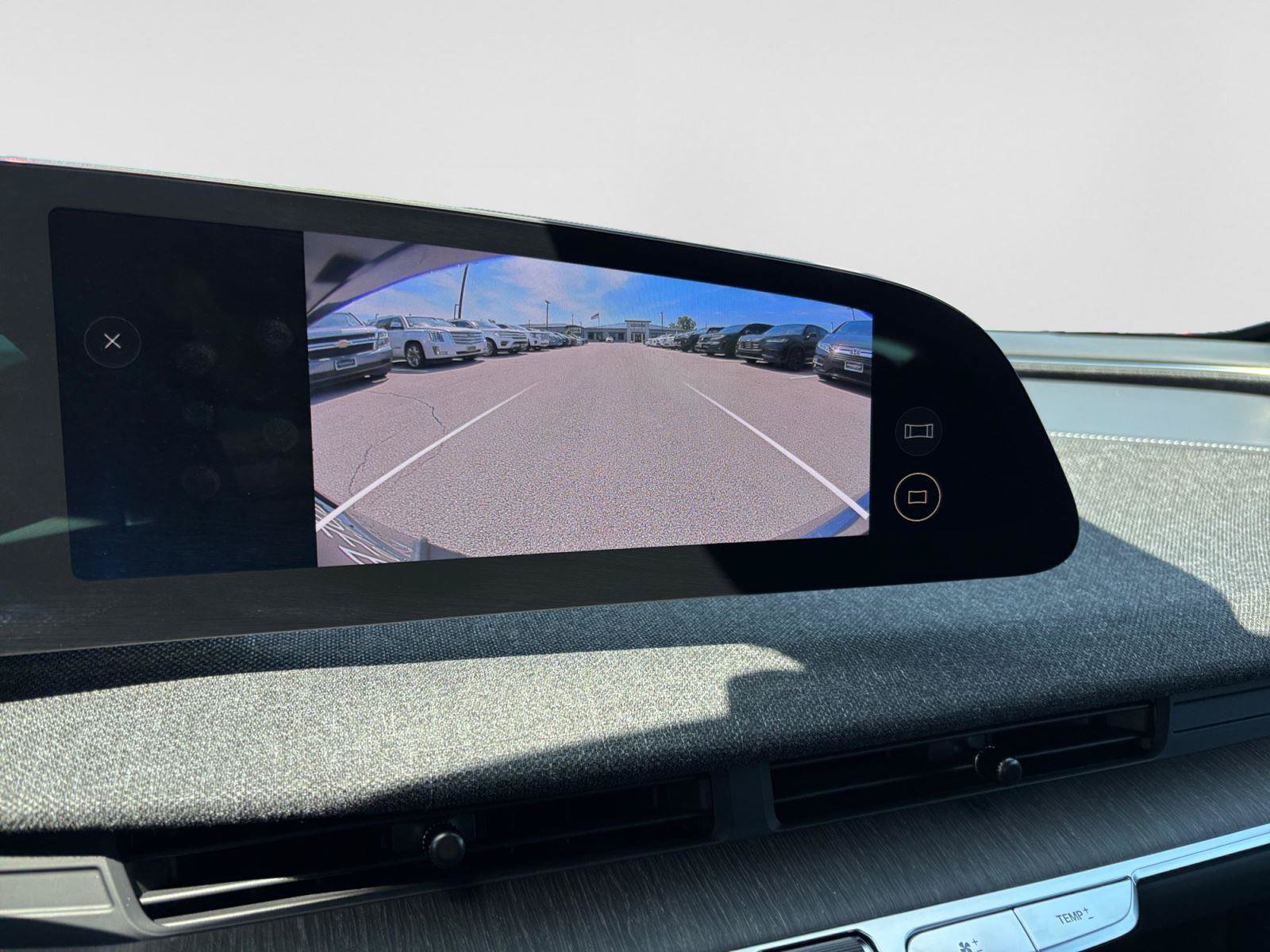Used 2024 Lucid Air Pure RWD image 25