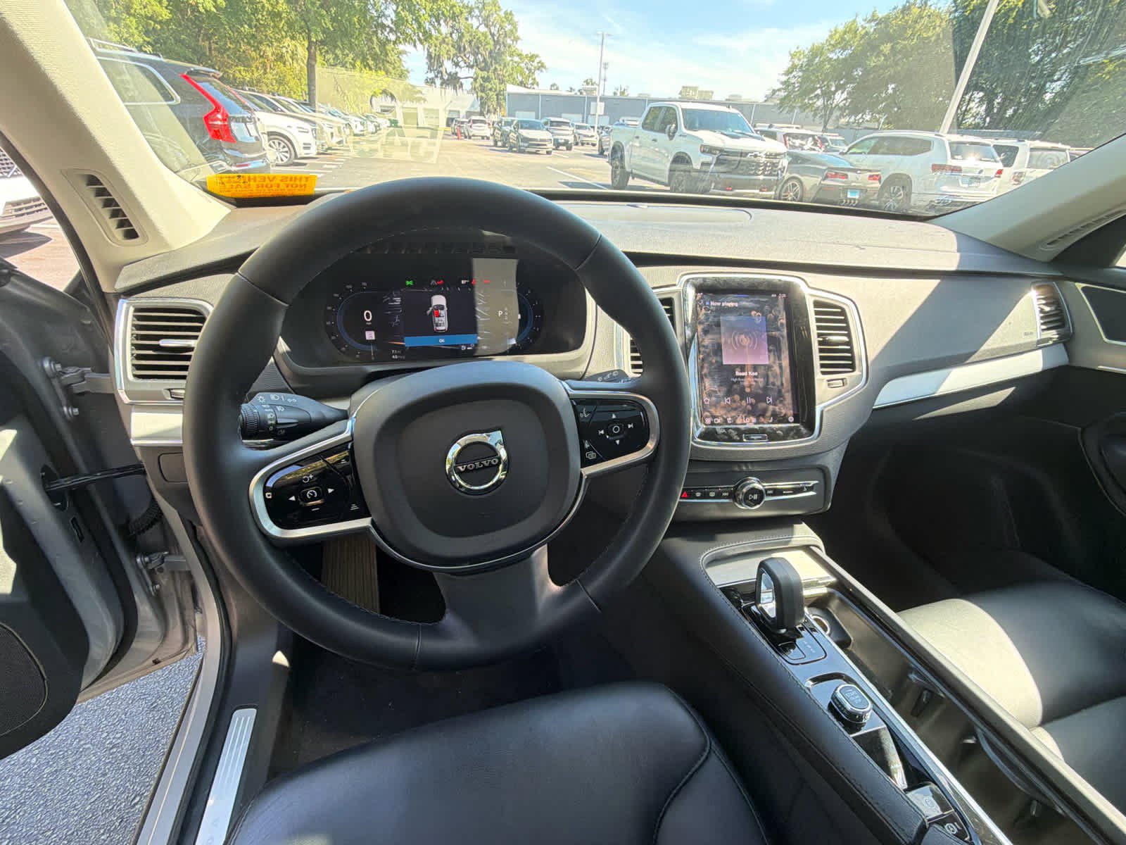 Used 2023 Volvo XC90 B5 Core w/ Protection Package Premier AWD/4WD image 30