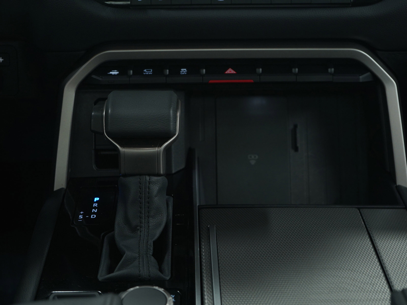 Used 2025 Toyota Sequoia Limited image 20