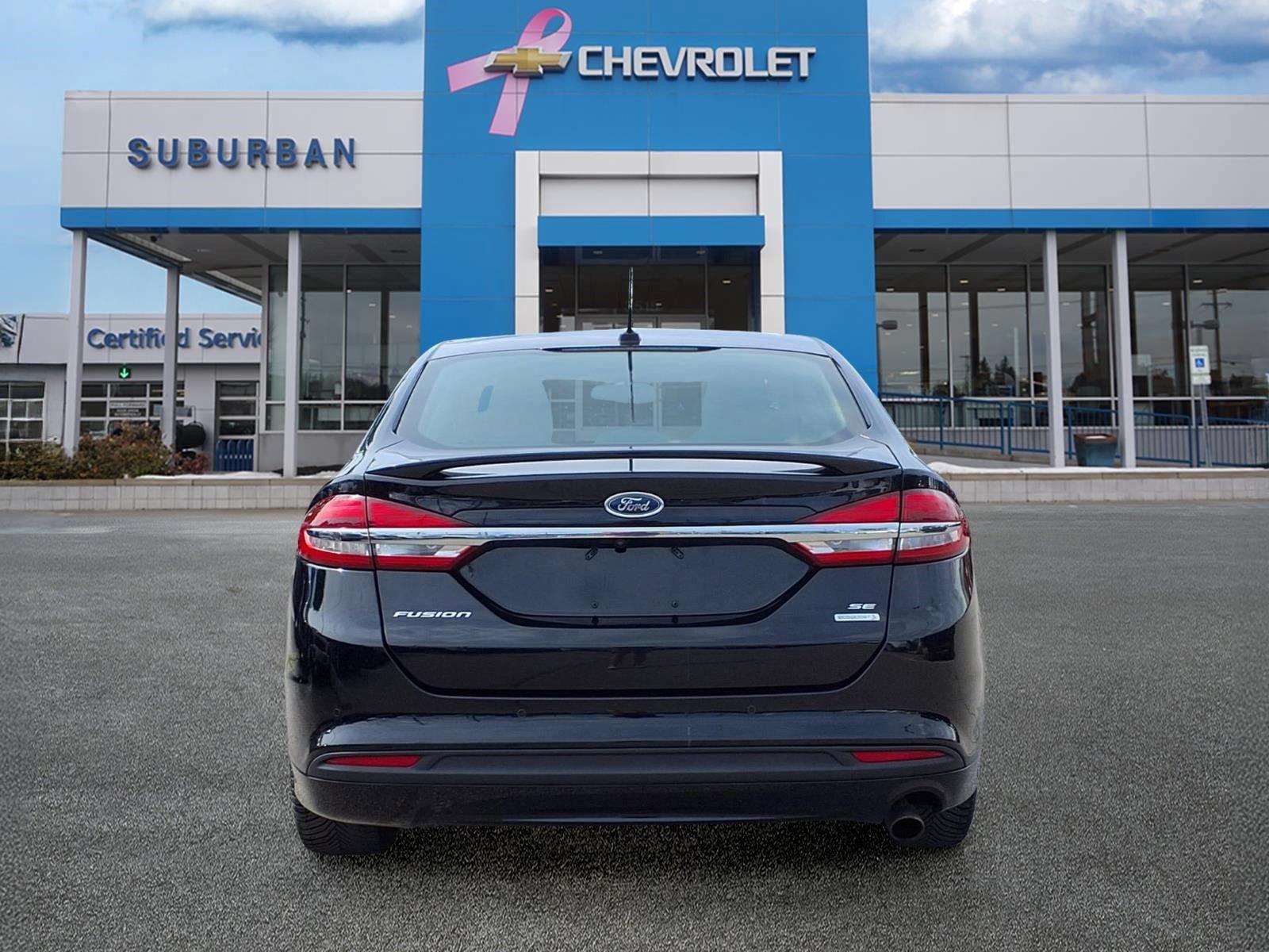Used 2018 Ford Fusion SE w/ Equipment Group 201A FWD image 6