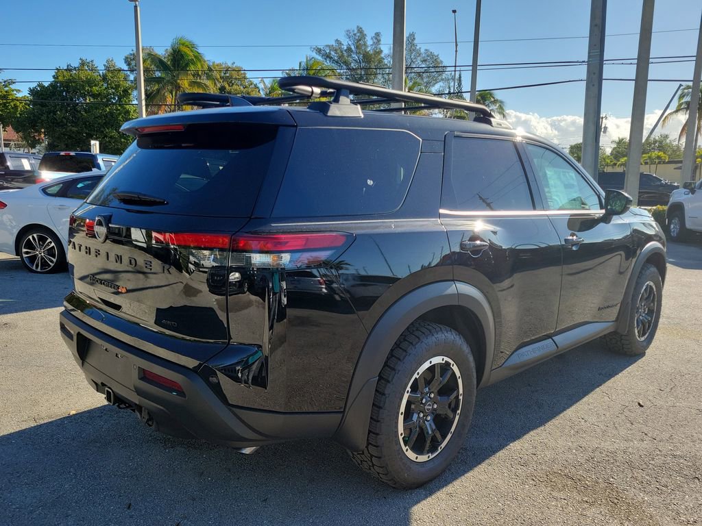 New 2025 Nissan Pathfinder Rock Creek image 7