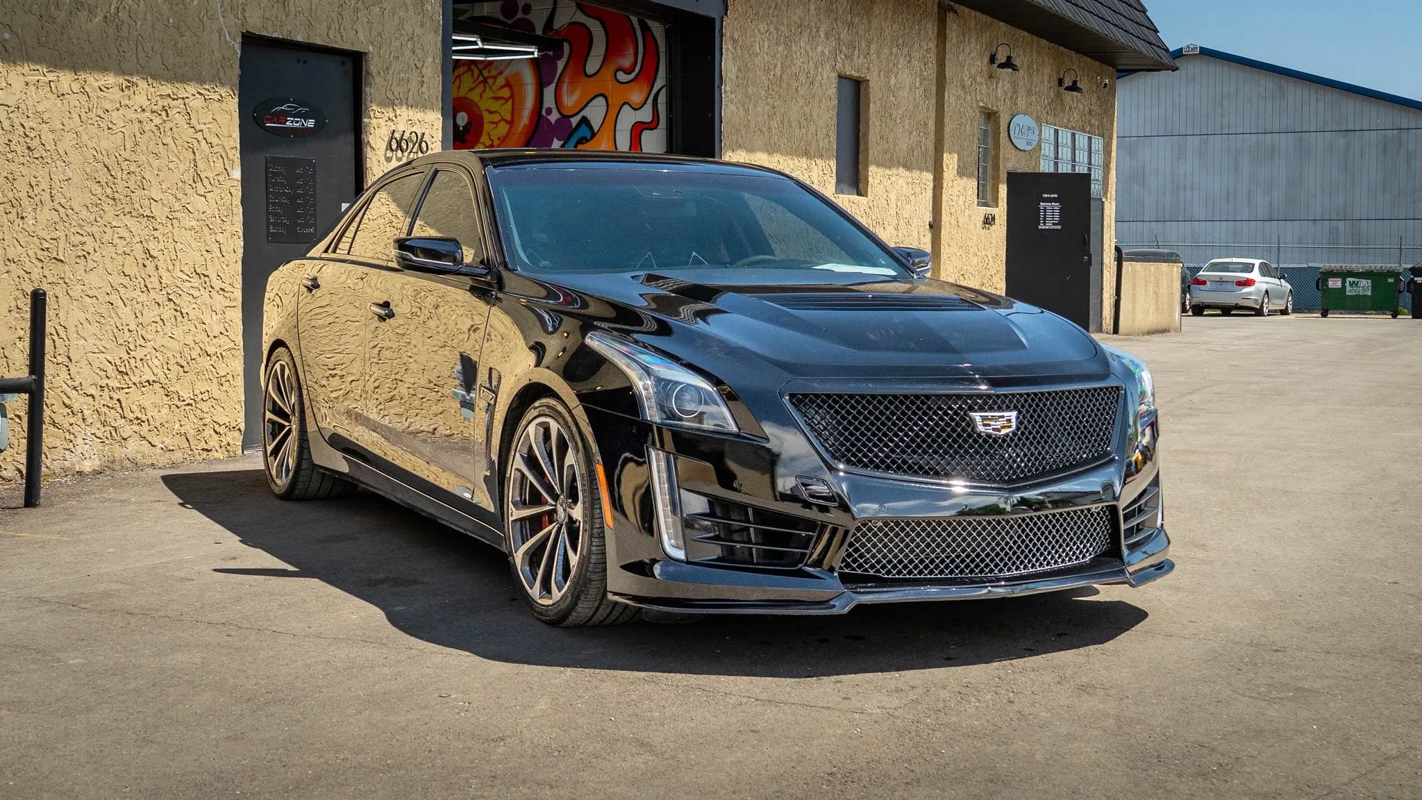 Used 2018 Cadillac CTS V w/ Luxury Package RWD image 11