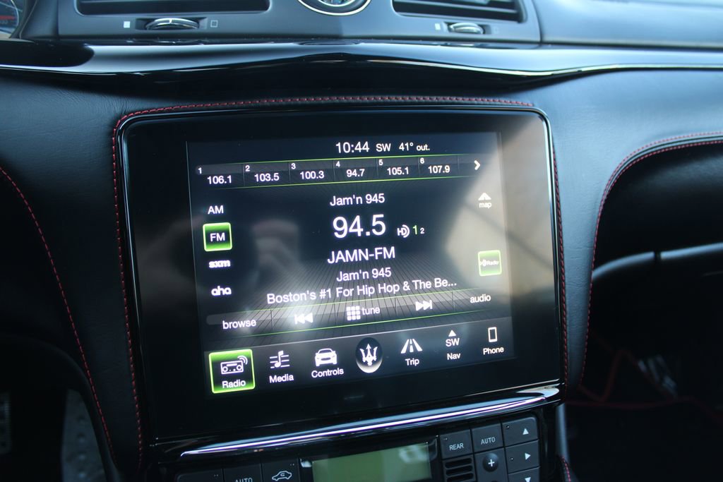 Used 2018 Maserati GranTurismo Sport image 18