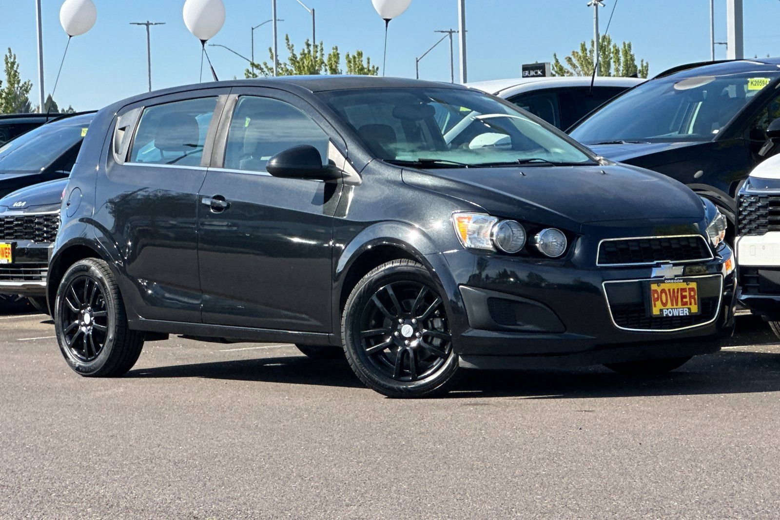 Used 2014 Chevrolet Sonic LT w/ Fun and Sun Package FWD image 2