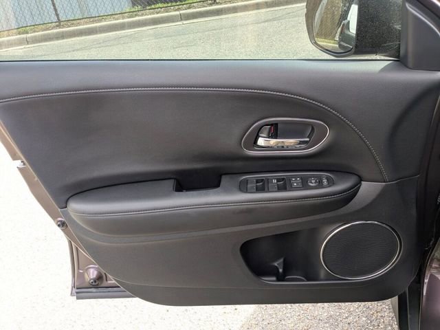 Used 2022 Honda HR-V EX-L image 28