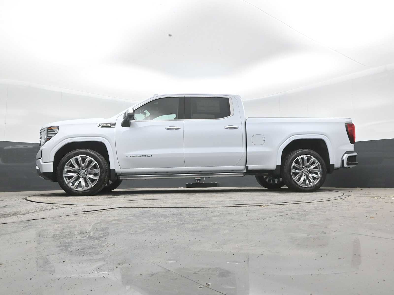 New 2026 GMC Sierra 1500 Denali w/ Denali Reserve Package AWD/4WD image 24