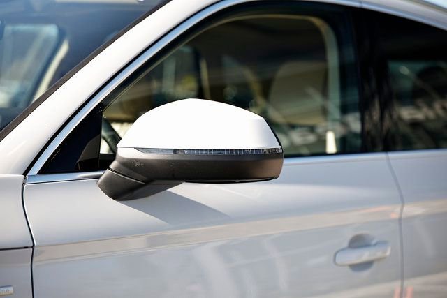 Certified 2025 Audi Q5 2.0T Premium Plus w/ Premium Plus Package image 11