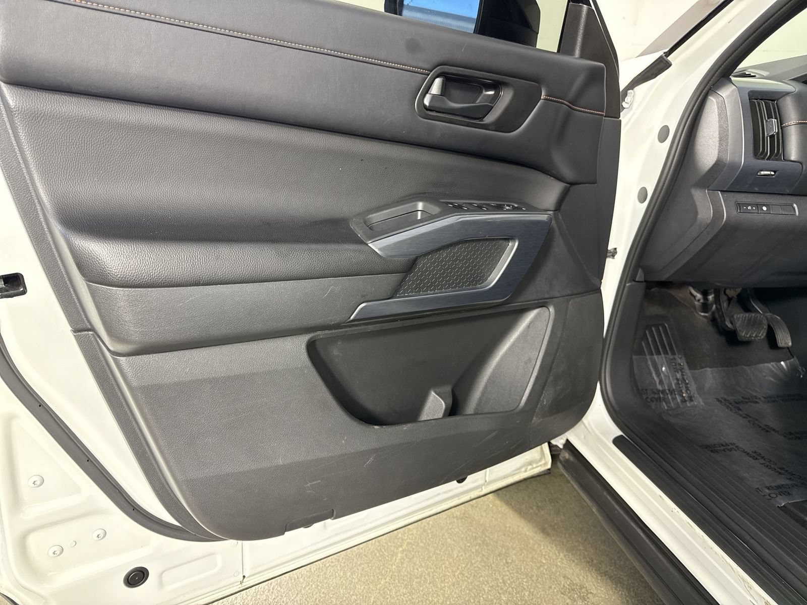 Certified 2023 Nissan Pathfinder Rock Creek AWD/4WD image 21