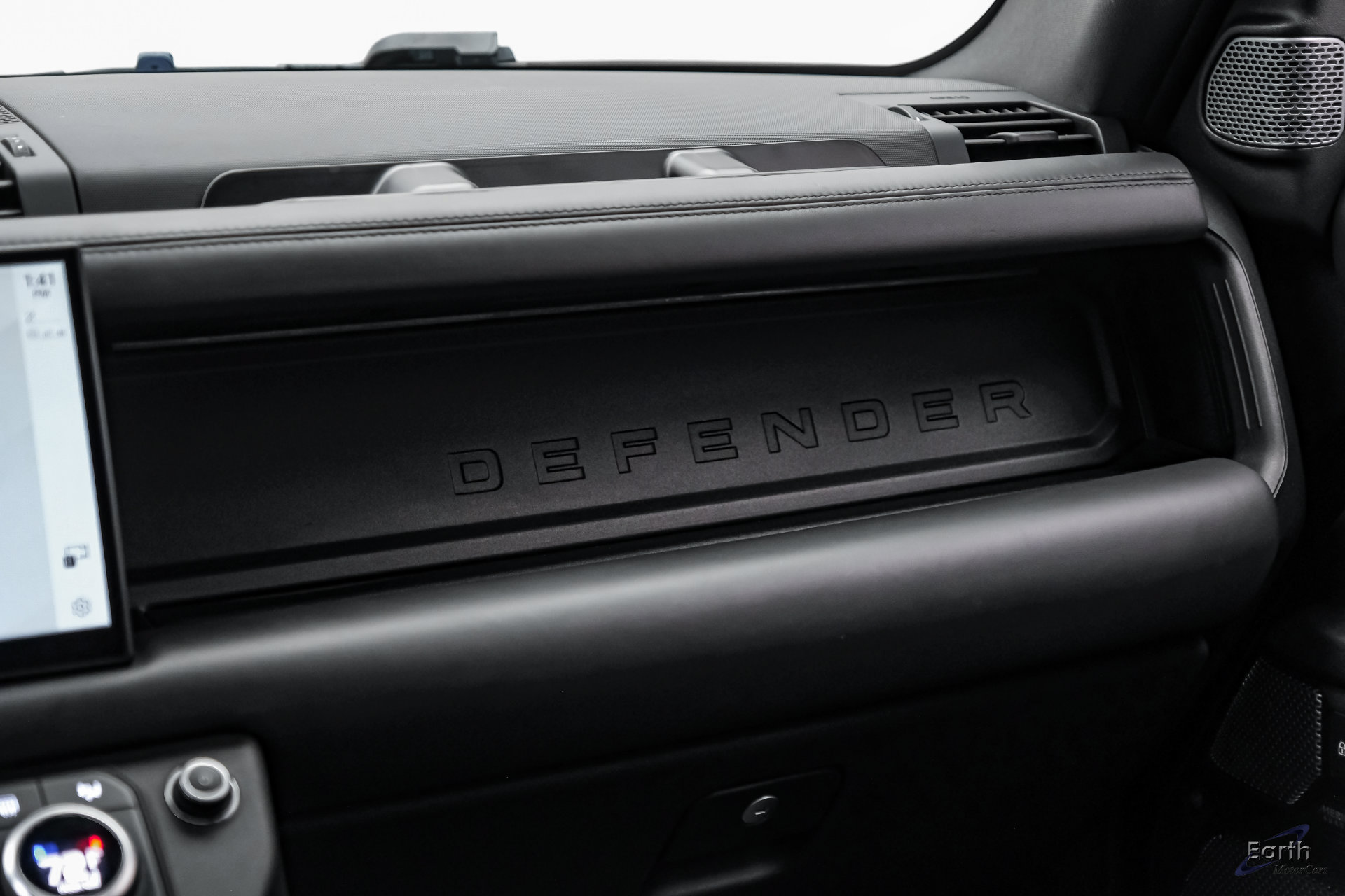 Used 2022 Land Rover Defender 110 V8 AWD/4WD image 67
