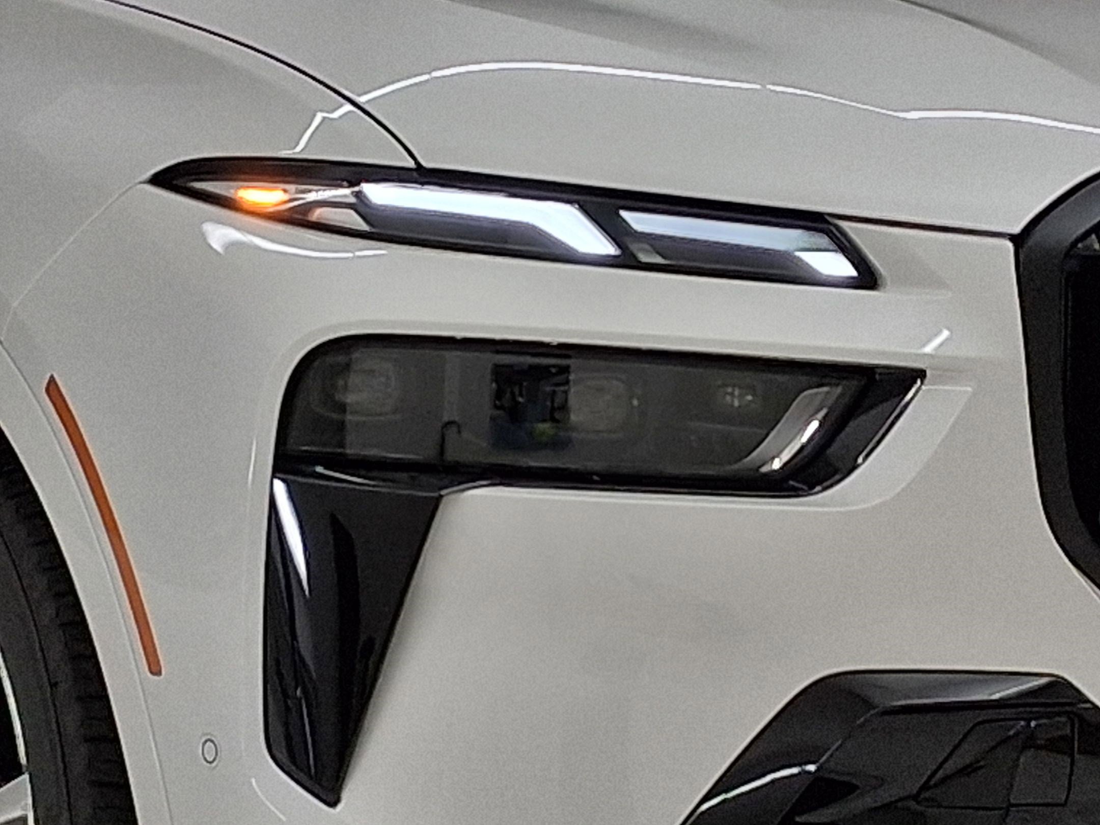 New 2027 BMW X7 xDrive40i AWD/4WD image 9