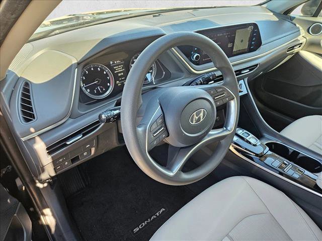 Used 2023 Hyundai Sonata SEL w/ Cargo Package image 9