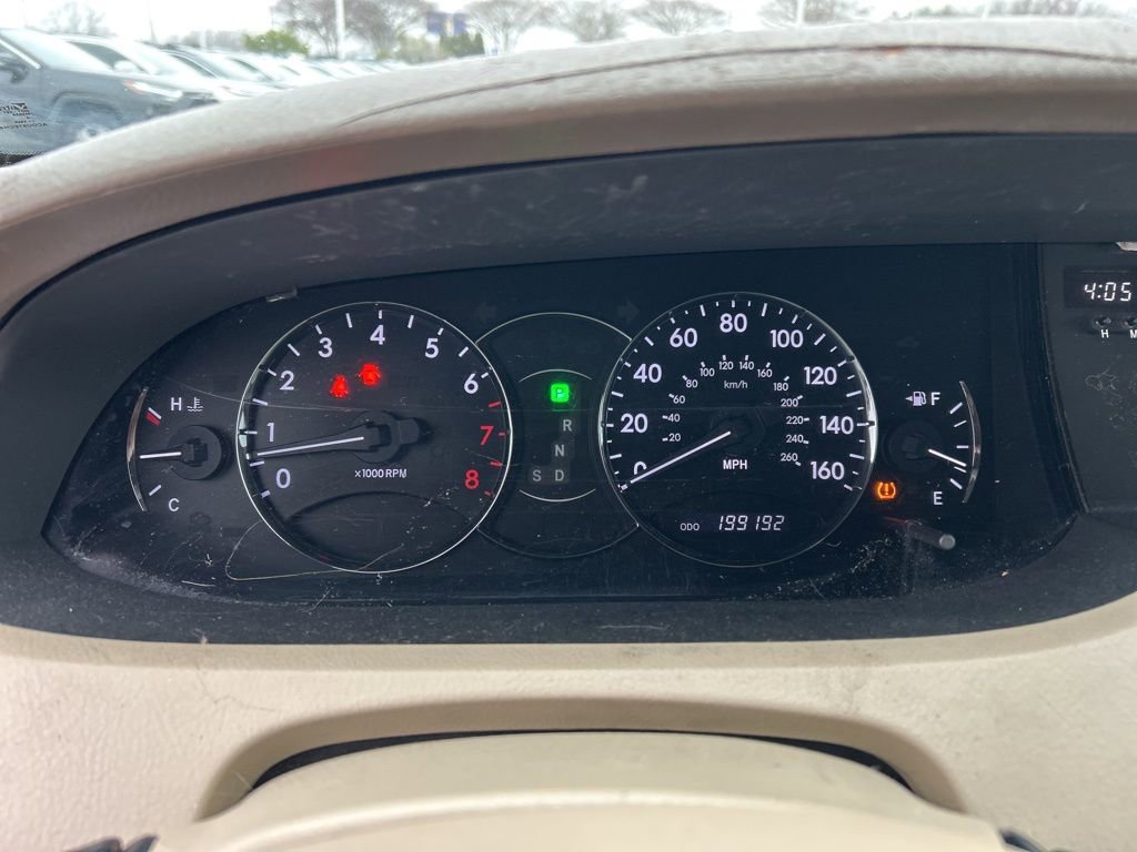 Used 2010 Toyota Avalon Limited image 10