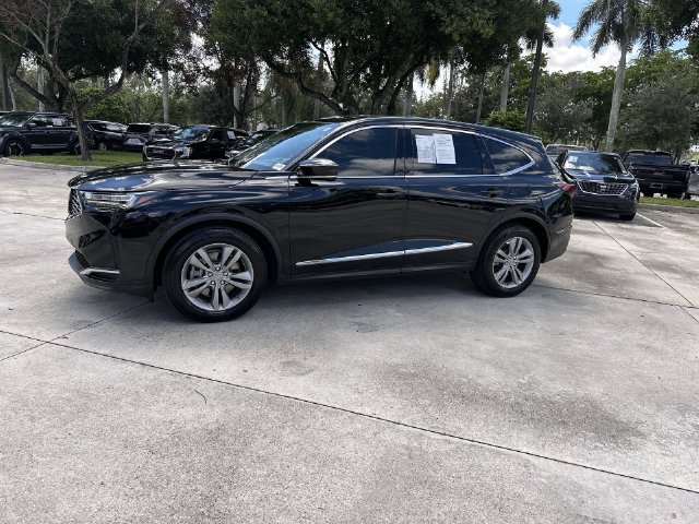 Used 2025 Acura MDX FWD image 31