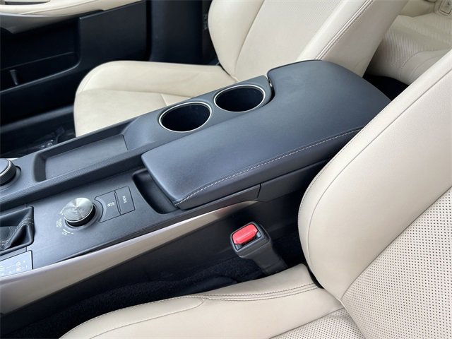 Used 2015 Lexus IS 250 AWD image 19