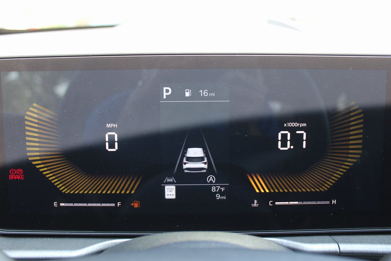 New 2026 Kia Sportage X-Line w/ X-Line Premium Package image 30