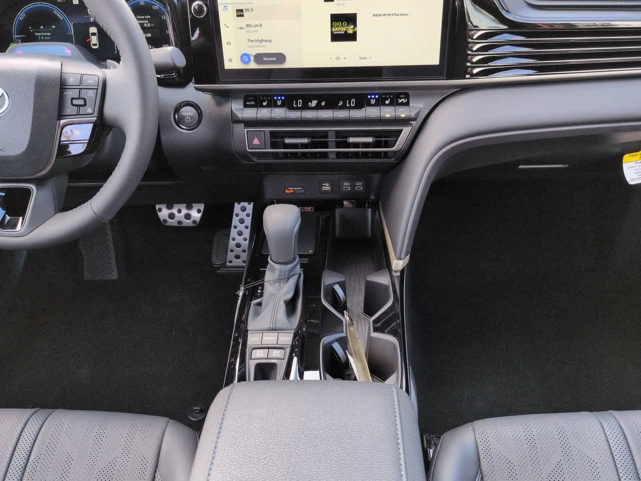New 2026 Toyota Camry XSE FWD image 18