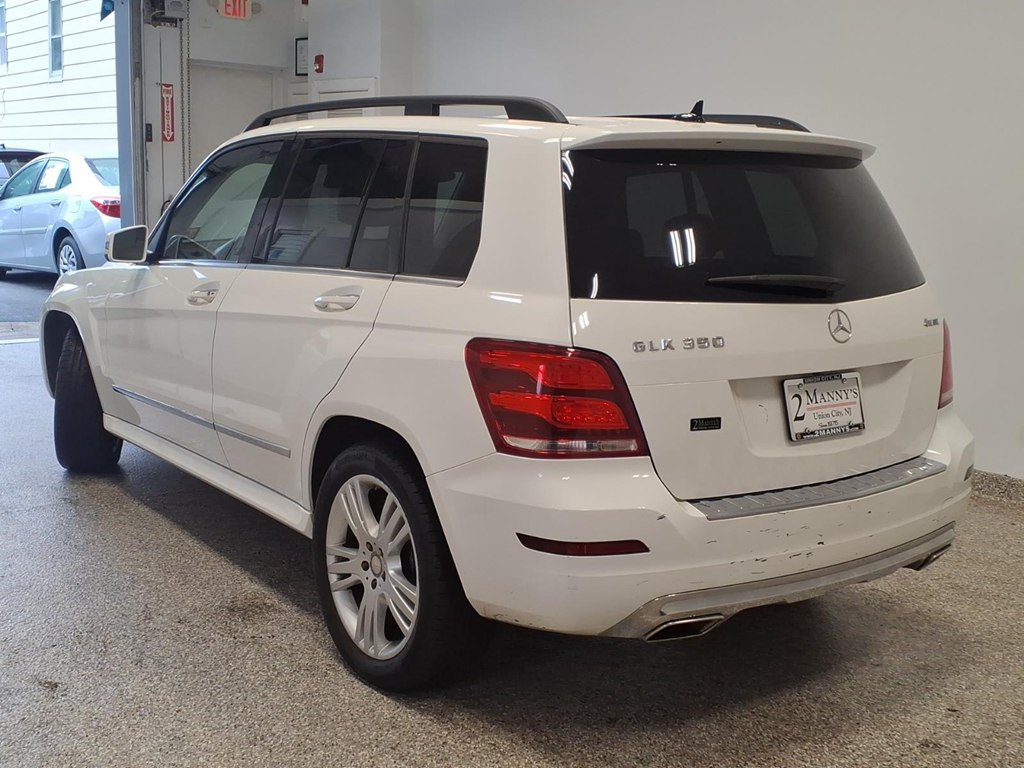 Used 2015 Mercedes-Benz GLK 350 4MATIC image 6