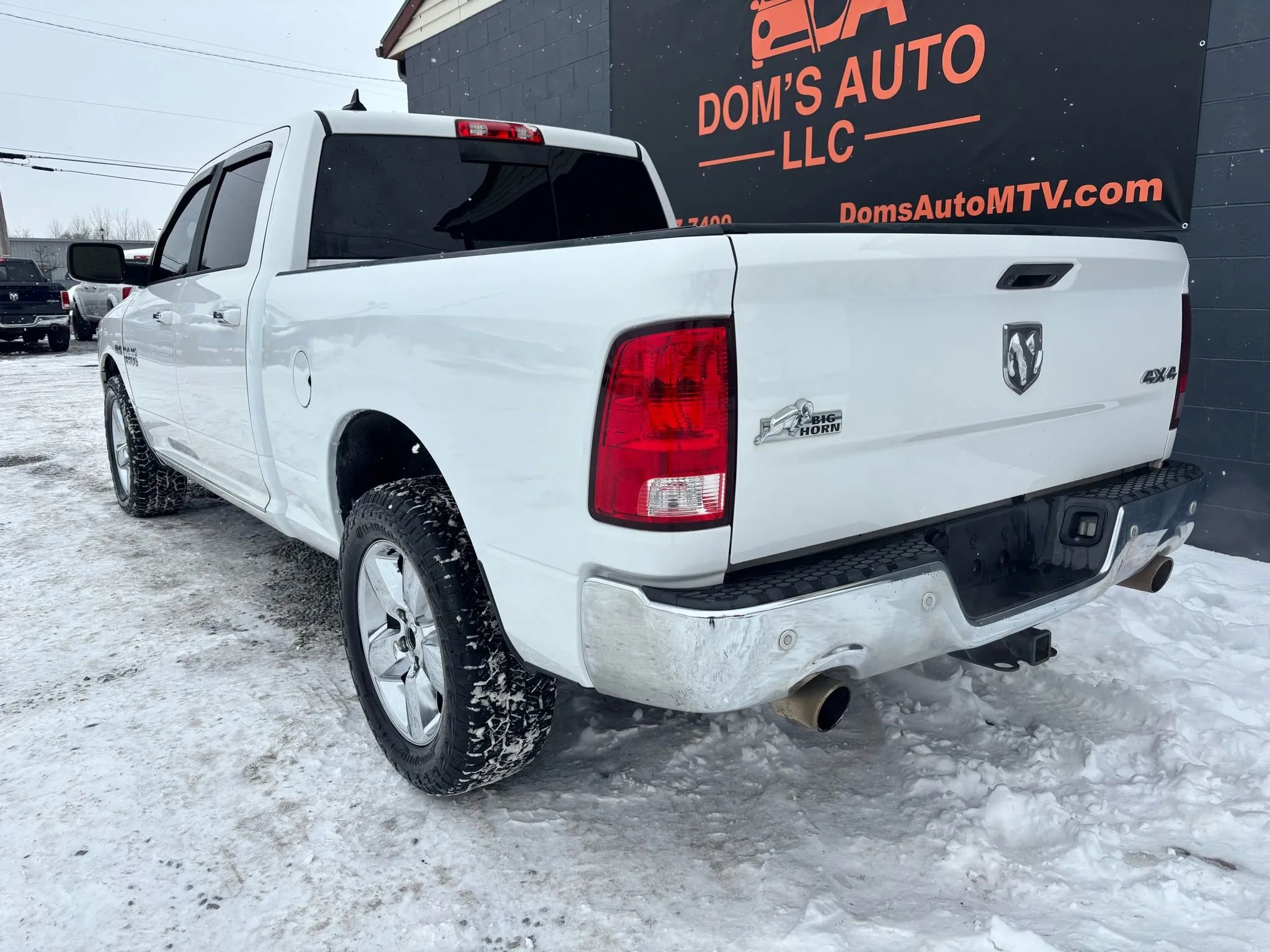 Used 2017 RAM 1500 Big Horn image 3