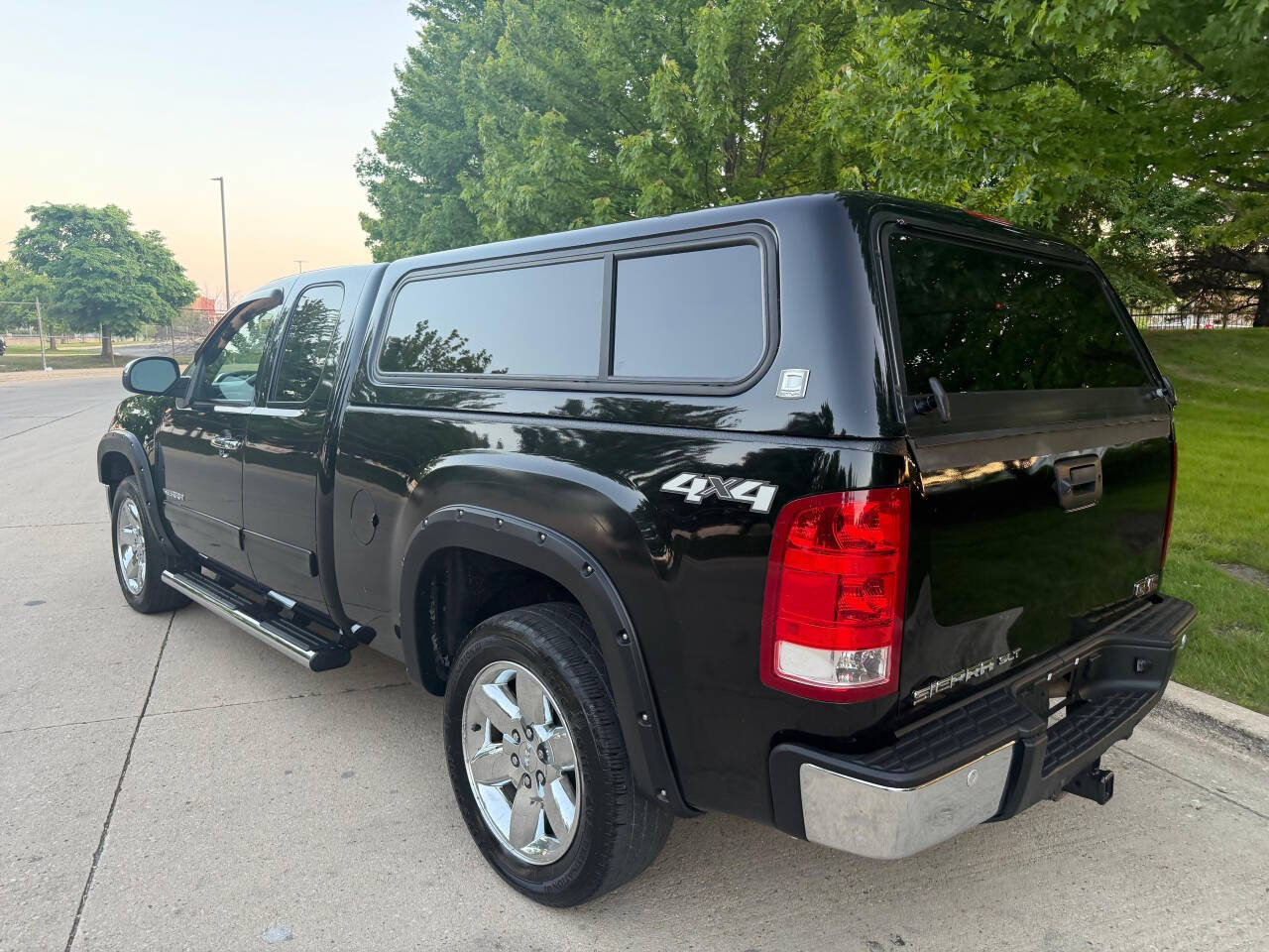 Used 2013 GMC Sierra 1500 SLT AWD/4WD image 3