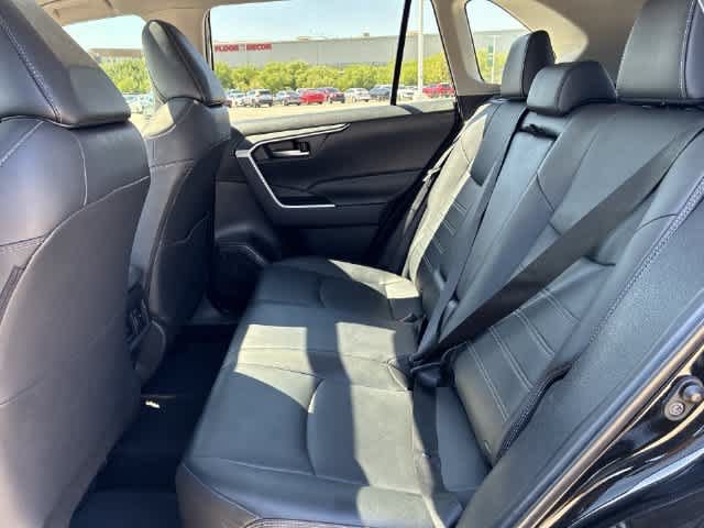 Used 2025 Toyota RAV4 XLE Premium FWD image 19