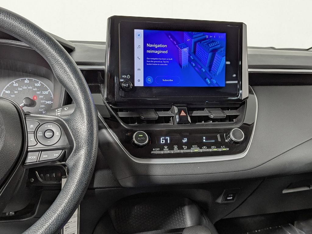 Used 2024 Toyota Corolla LE FWD image 22
