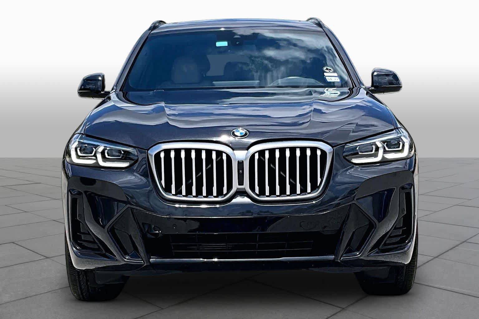 Used 2024 BMW X3 sDrive30i w/ Premium Package RWD image 3