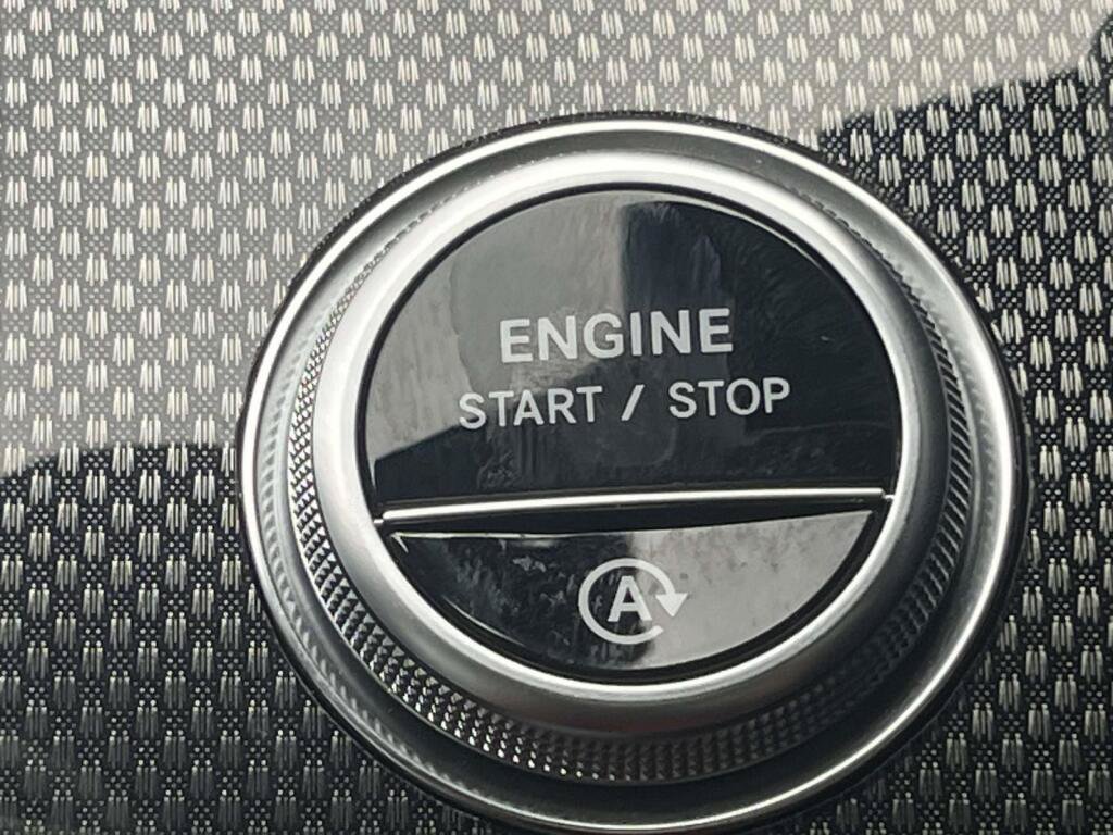 Certified 2024 Mercedes-Benz CLE 53 AMG 4MATIC image 37
