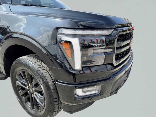Used 2024 Ford F150 Lariat w/ FX4 Off-Road Package image 11