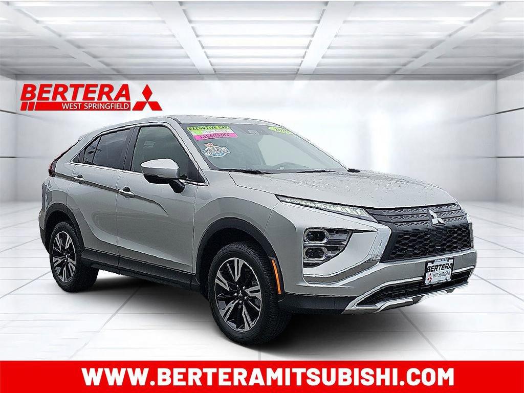 Used 2025 Mitsubishi Eclipse Cross SE image 1