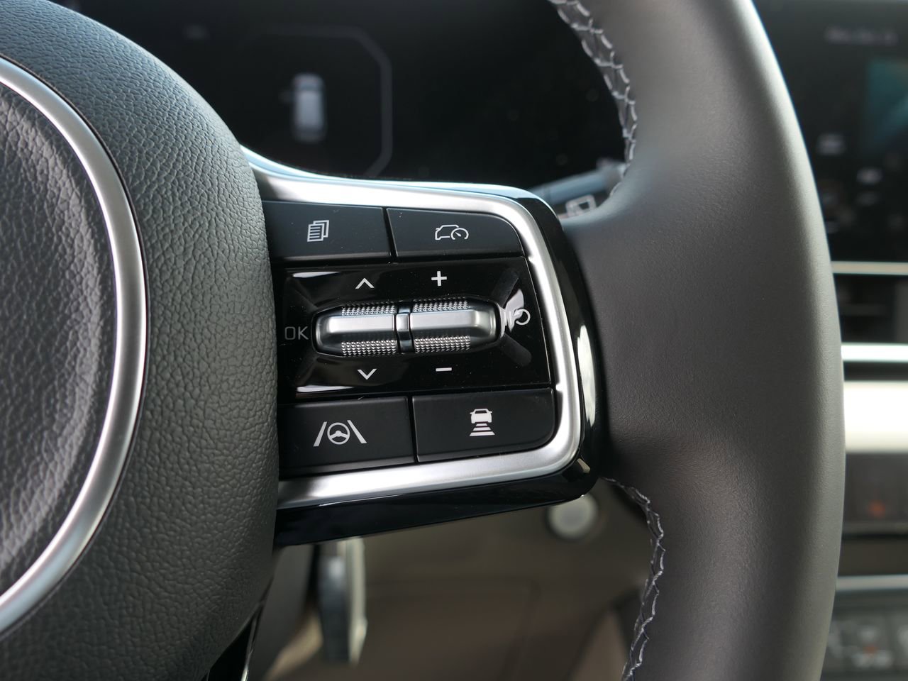 New 2026 Kia Carnival SX image 15