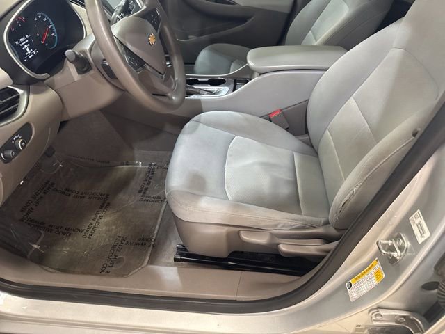 Used 2018 Chevrolet Malibu LS image 16
