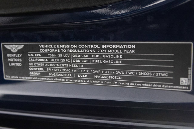 Used 2021 Bentley Flying Spur W12 image 40