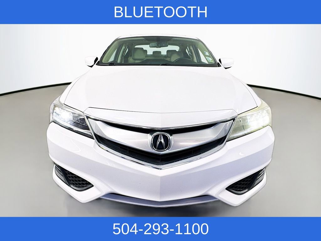 Used 2017 Acura ILX w/ Premium Package image 2