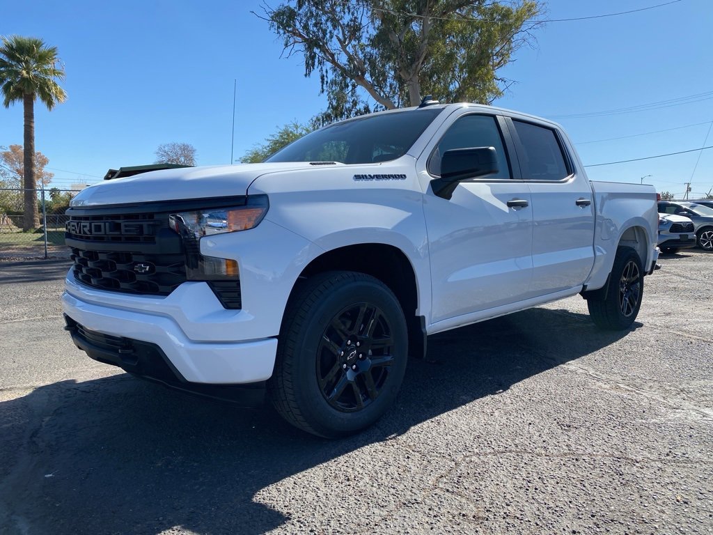 New 2026 Chevrolet Silverado 1500 Custom image 2