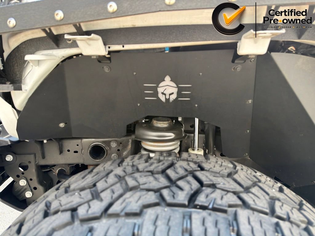 Certified 2021 Jeep Gladiator Rubicon AWD/4WD image 25